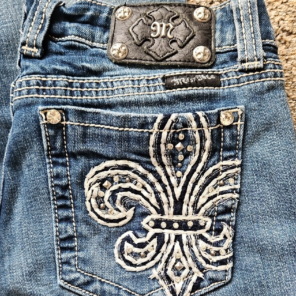 Miss Me Blue Embellished Jeans with Ornate Stitching